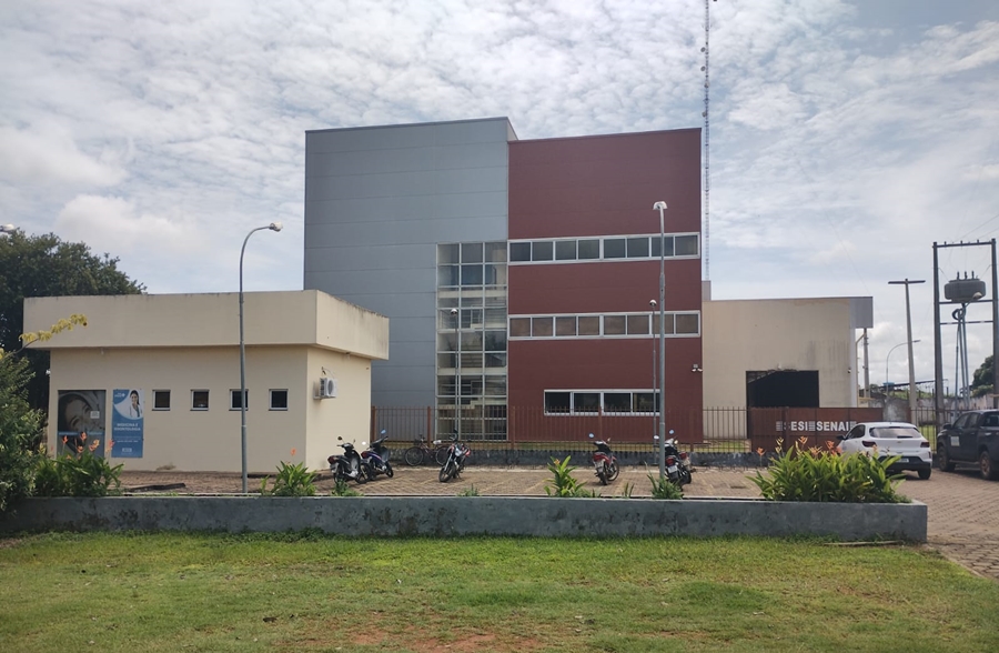 Fachada da unidade SESI/SENAI de Ariquemes